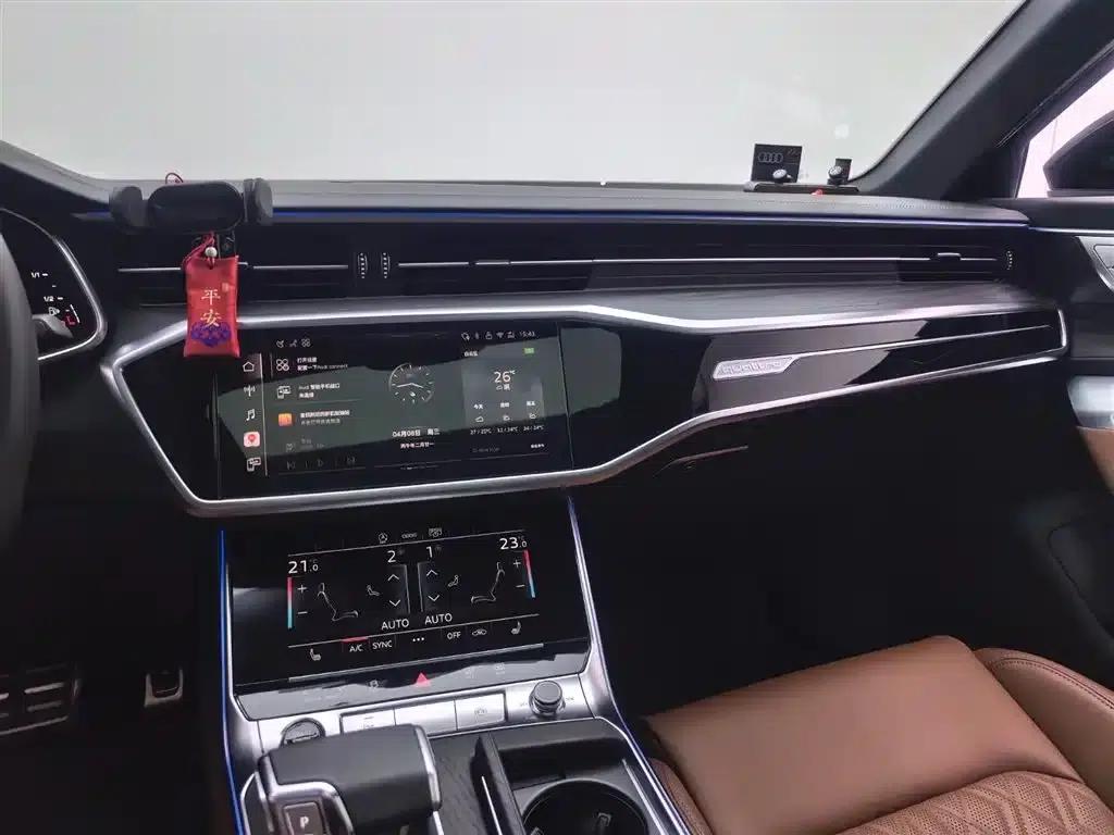 Audi A6L 2025 Facelift 45 TFSI quattro Premium Dynamic Edition — миниатюра 16