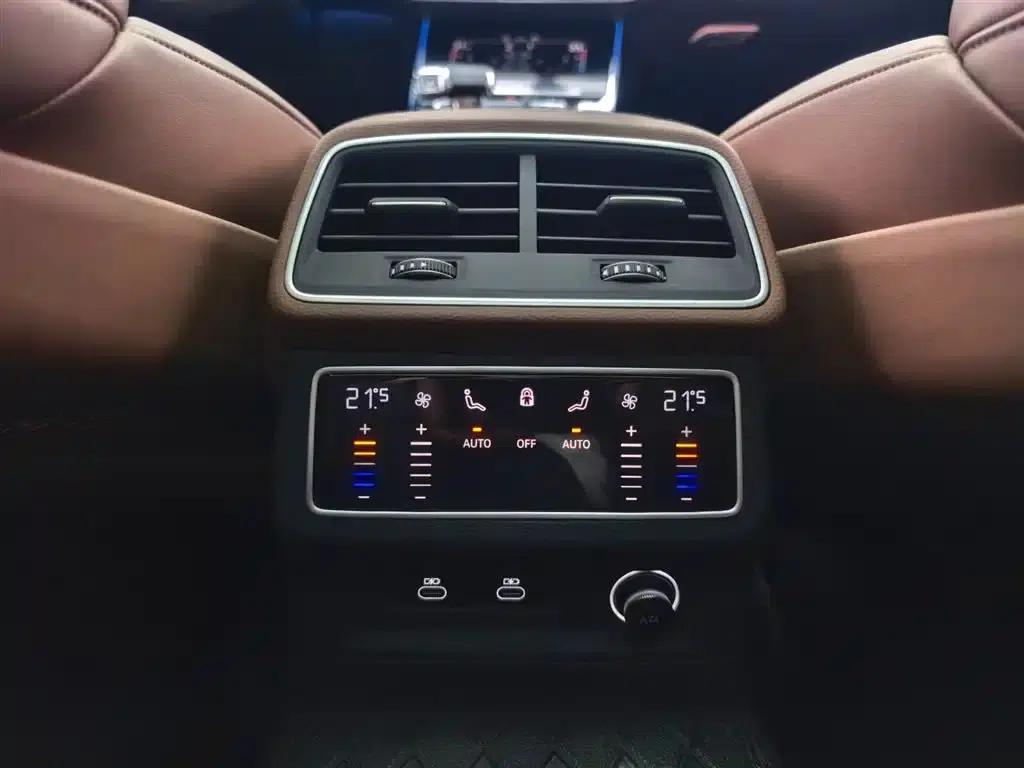 Audi A6L 2025 Facelift 45 TFSI quattro Premium Dynamic Edition — миниатюра 17