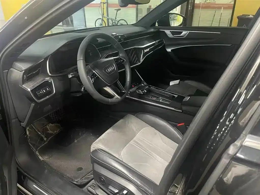 Audi A6L 2023 Facelift 45 TFSI quattro Premium Dynamic Edition — миниатюра 7