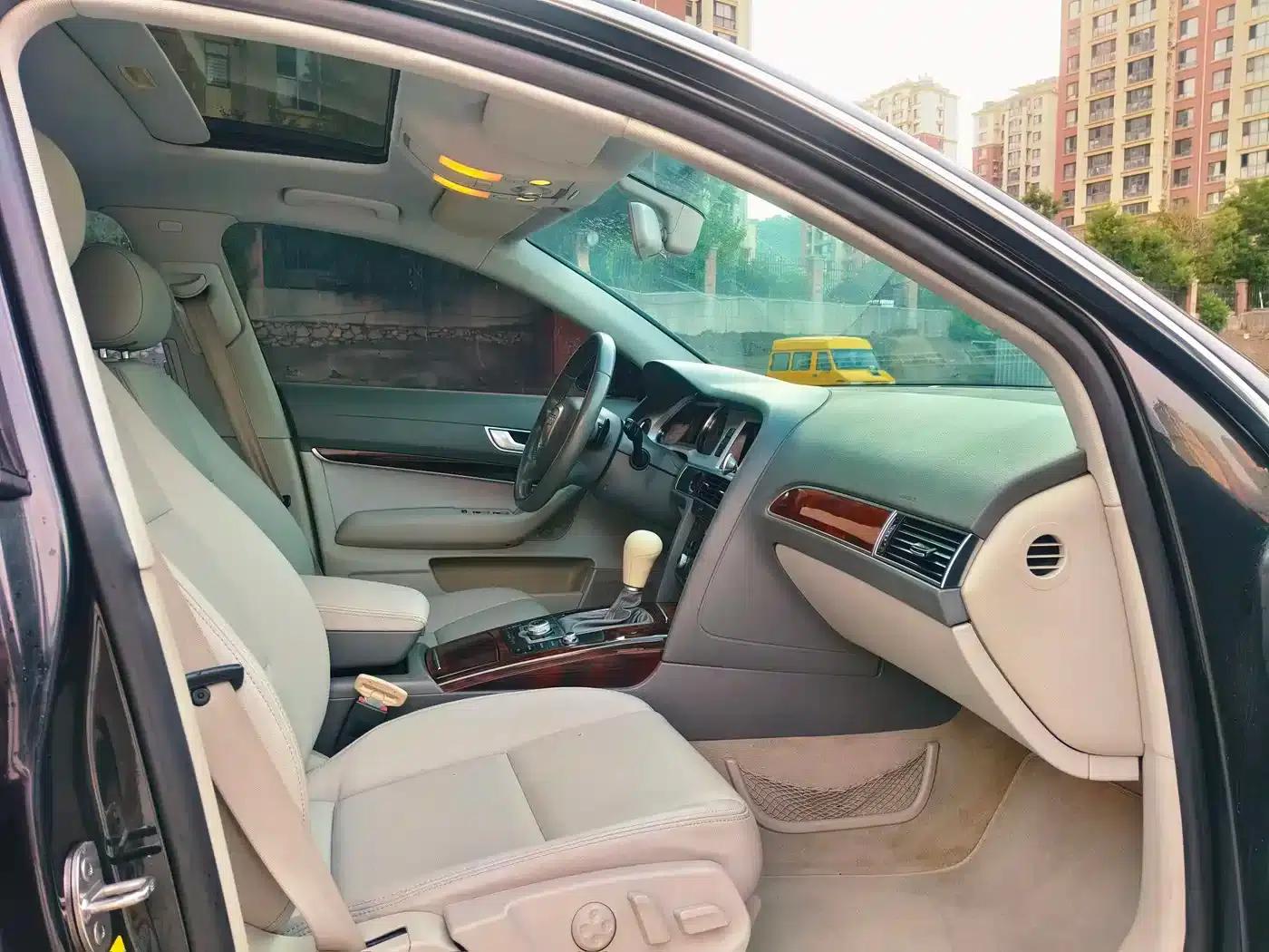 Audi A6L 2010 2.4L Luxury — миниатюра 10