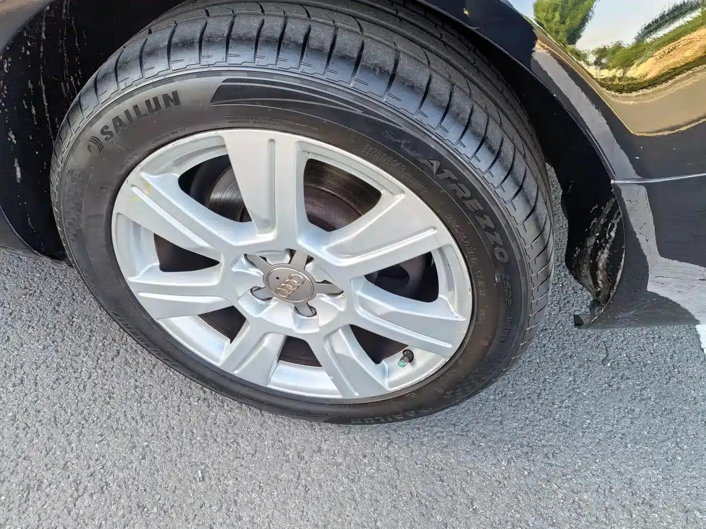 Audi A6L 2011 2.8 FSI Luxury — миниатюра 5