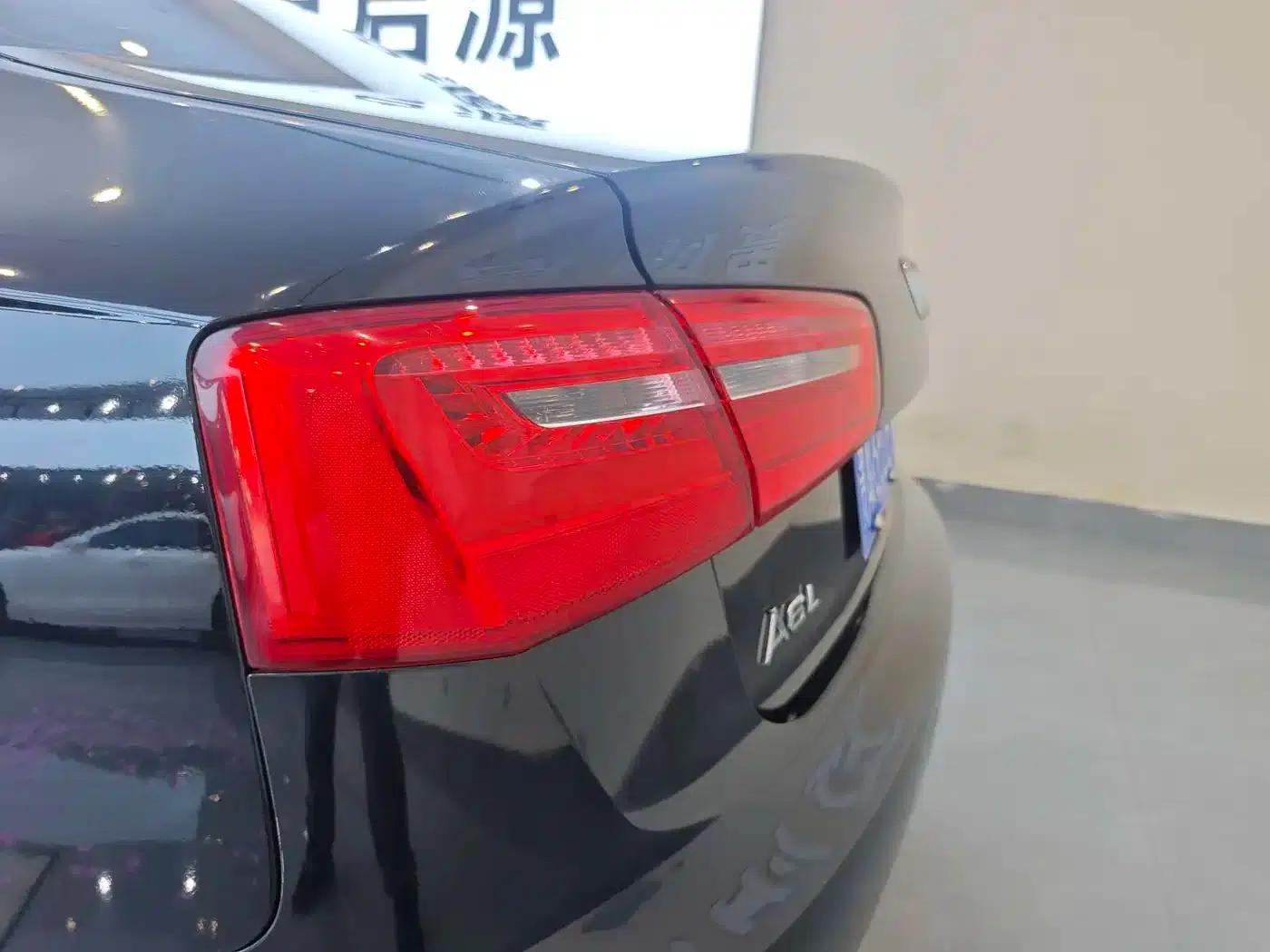 Audi A6L 2014 TFSI Standard Edition — миниатюра 17