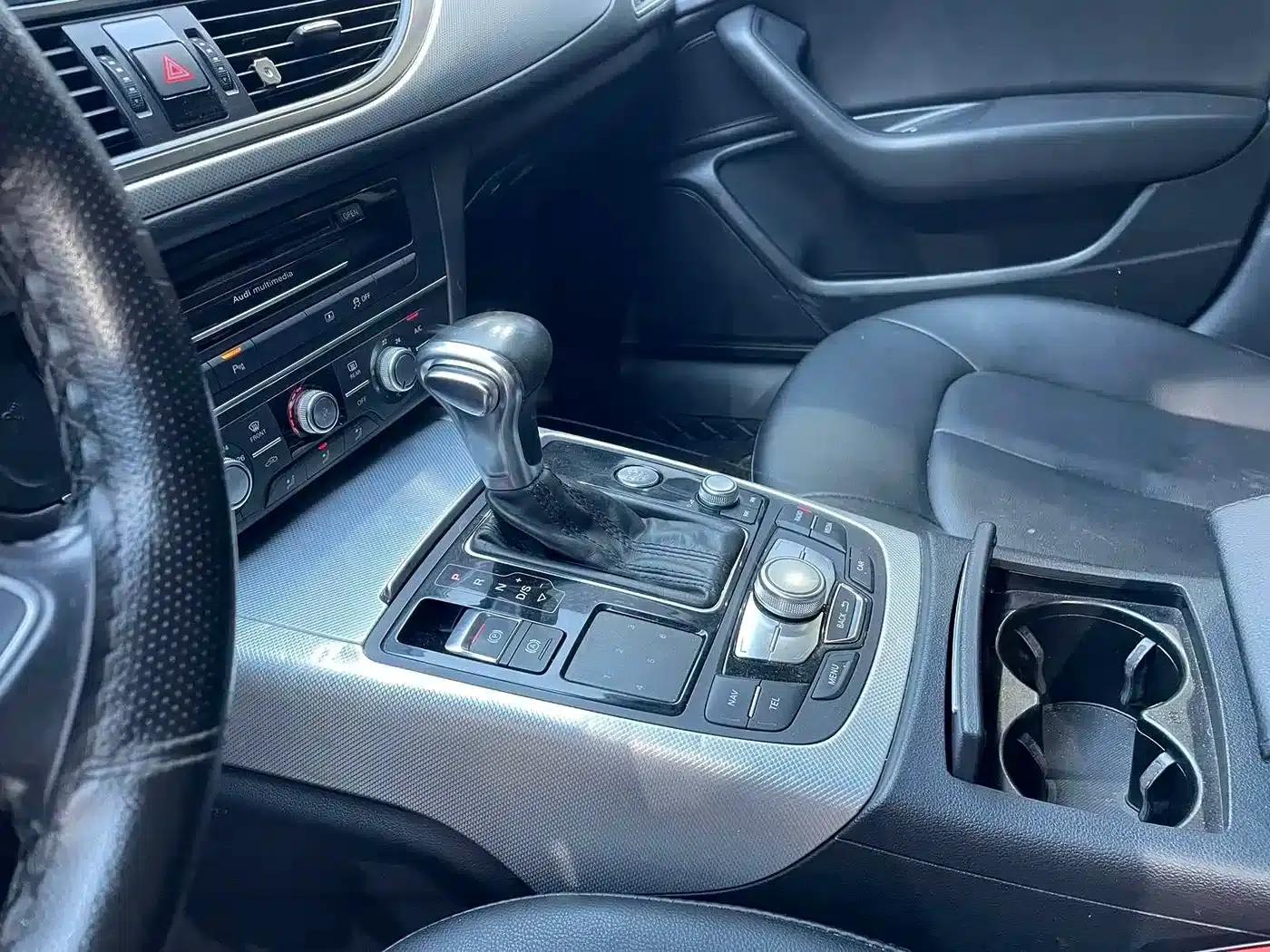 Audi A6L 2014 TFSI Standard Edition — миниатюра 9