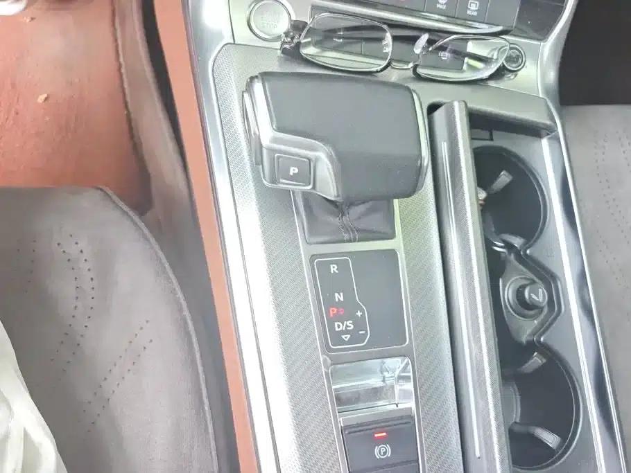 Audi A6L 2019 45 TFSI Premium Elegance Edition — миниатюра 16