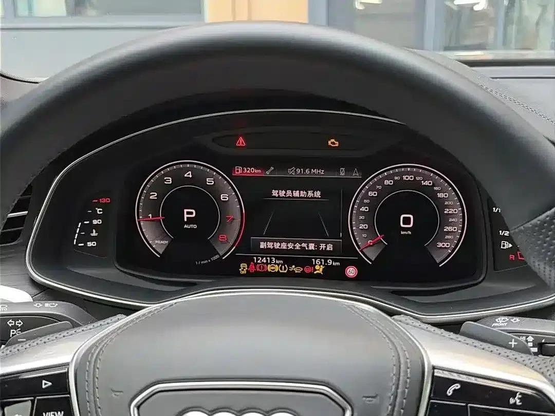 Audi A6L 2025 45 TFSI quattro Premium Dynamic Edition — миниатюра 6