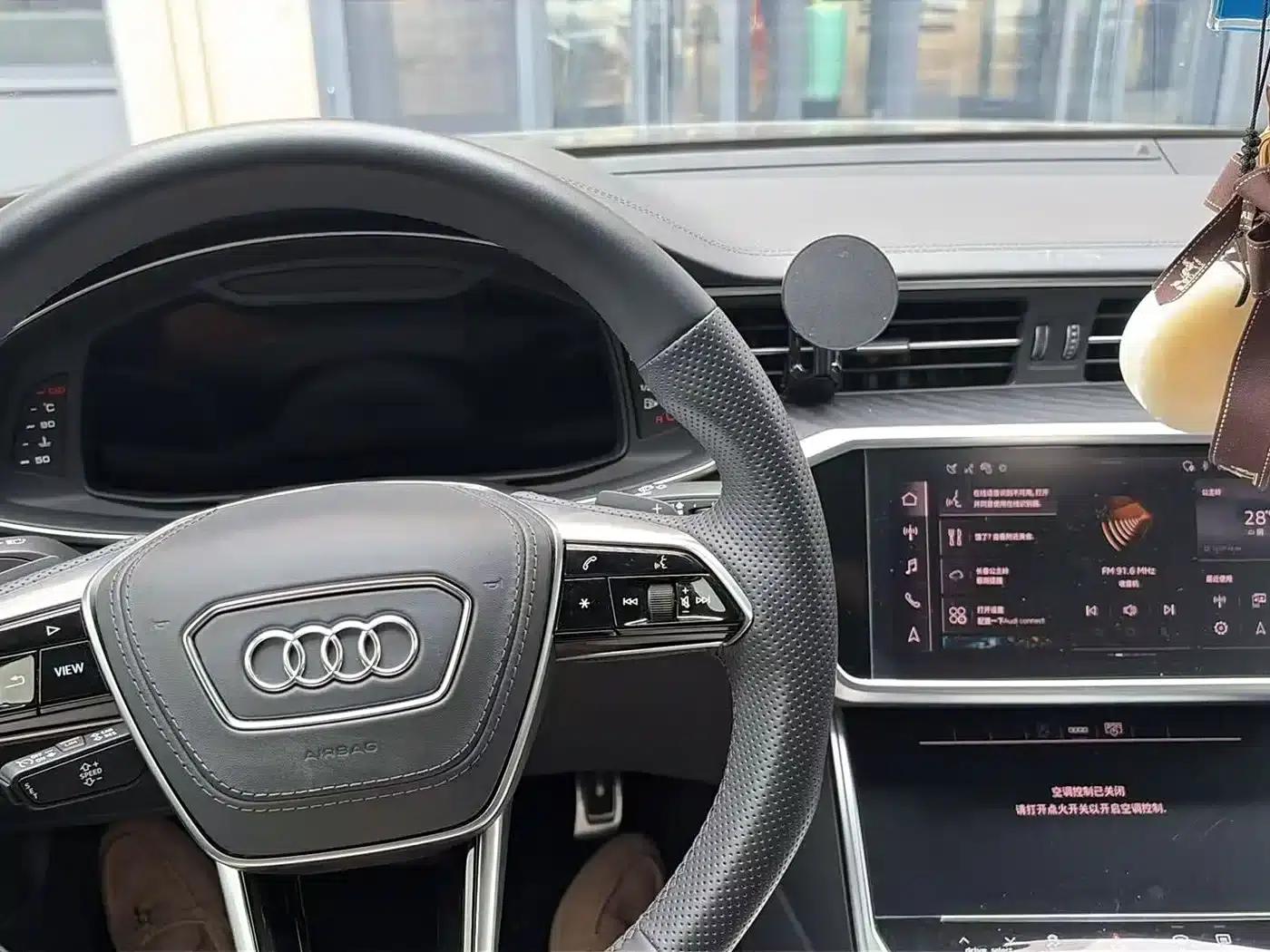 Audi A6L 2025 45 TFSI quattro Premium Dynamic Edition — миниатюра 7