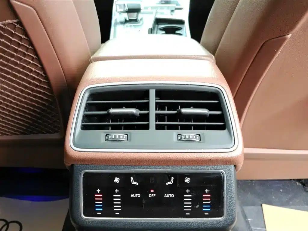 Audi A6L 2019 45 TFSI quattro Premium Elegance — миниатюра 11