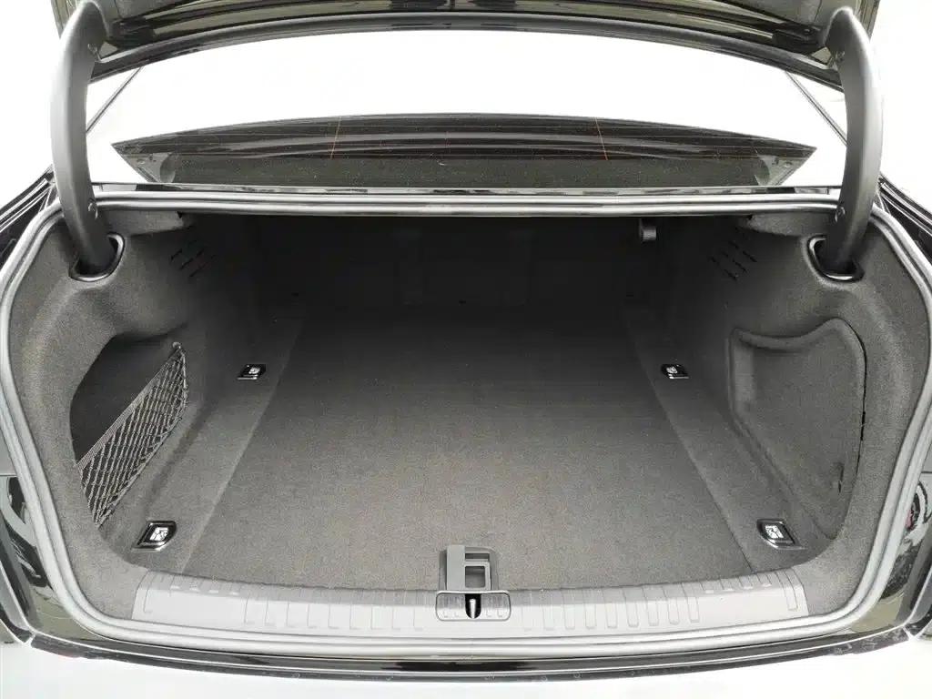 Audi A6L 2019 45 TFSI quattro Premium Elegance — миниатюра 18