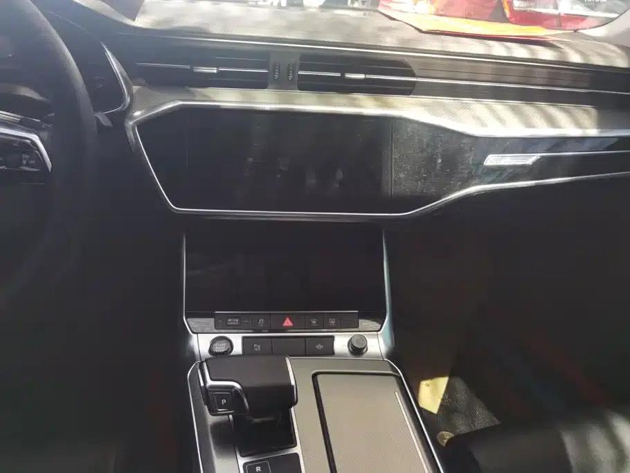 Audi A6L 2021 40 TFSI Luxury Dynamic — миниатюра 13