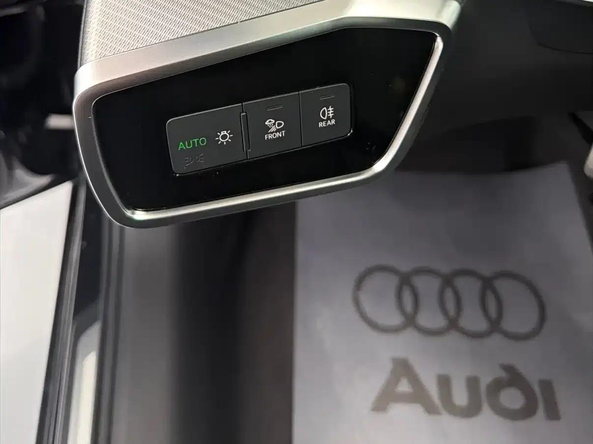 Audi A6L 2019 40 TFSI Luxury Elegance — миниатюра 10