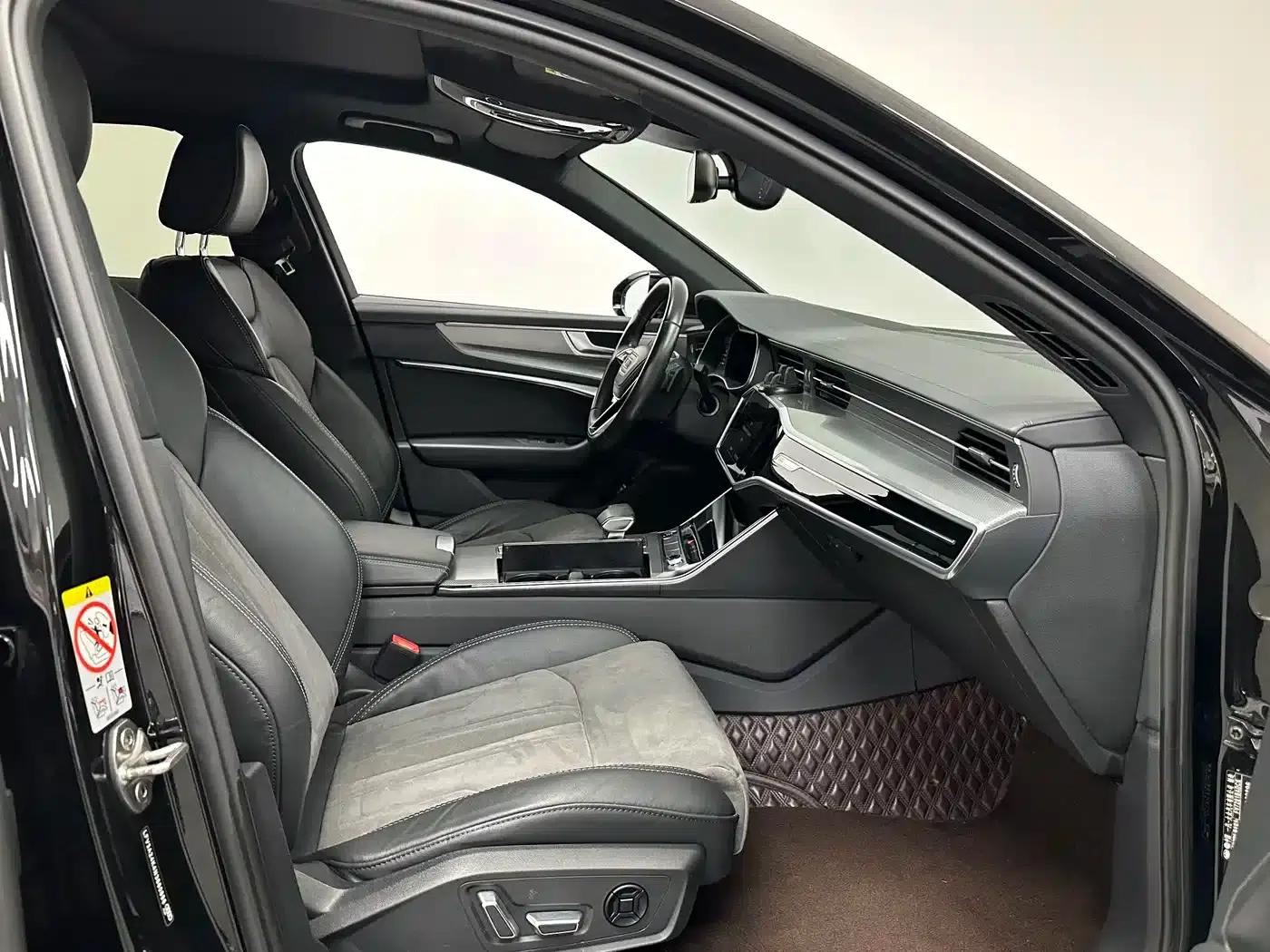 Audi A6L 2023 45 TFSI Premium Dynamic Edition — миниатюра 13