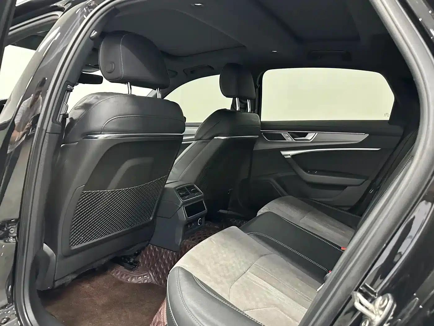 Audi A6L 2023 45 TFSI Premium Dynamic Edition — миниатюра 15