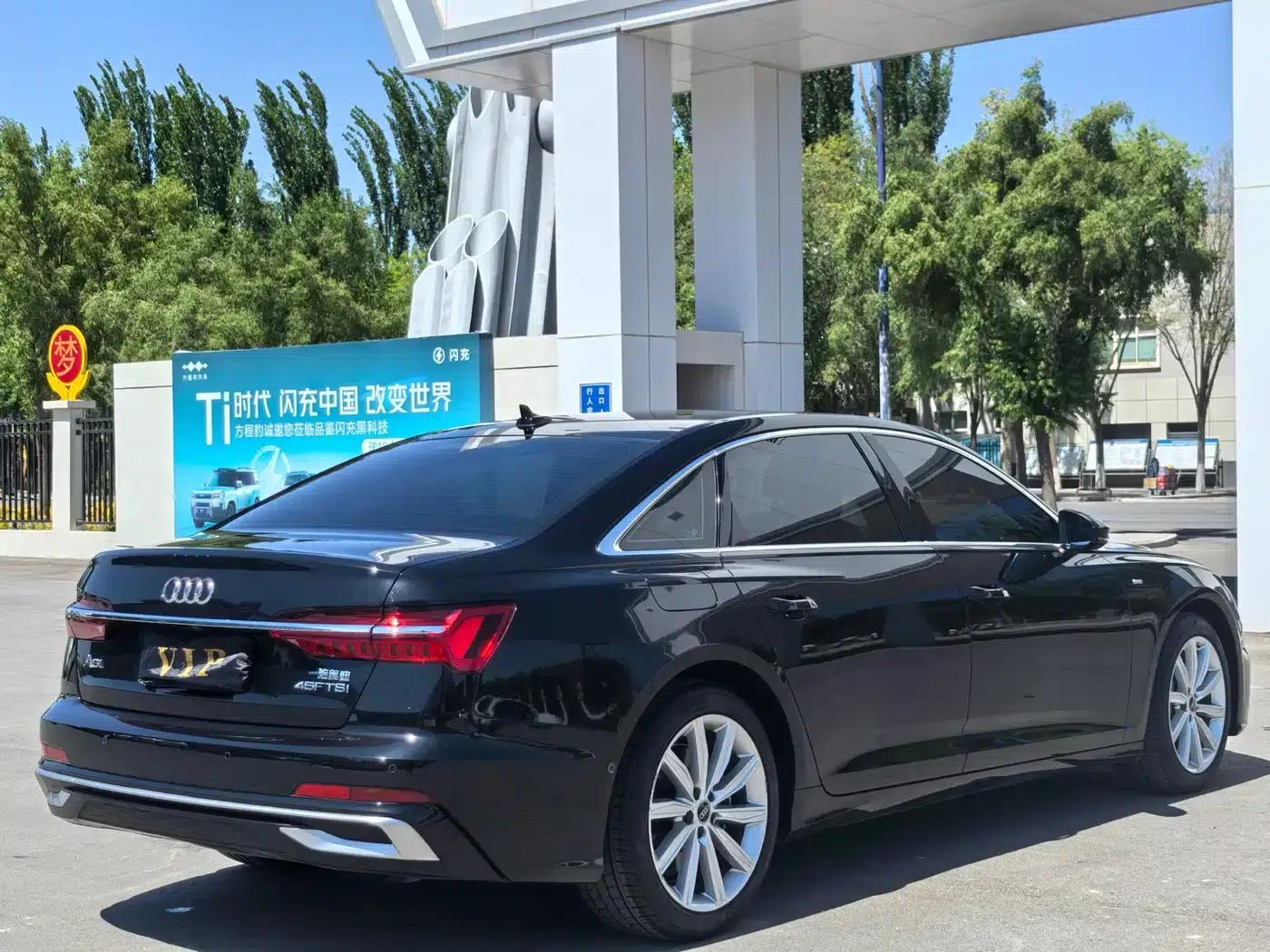 Audi A6L 2024 45 TFSI Premium Dynamic Edition — миниатюра 7