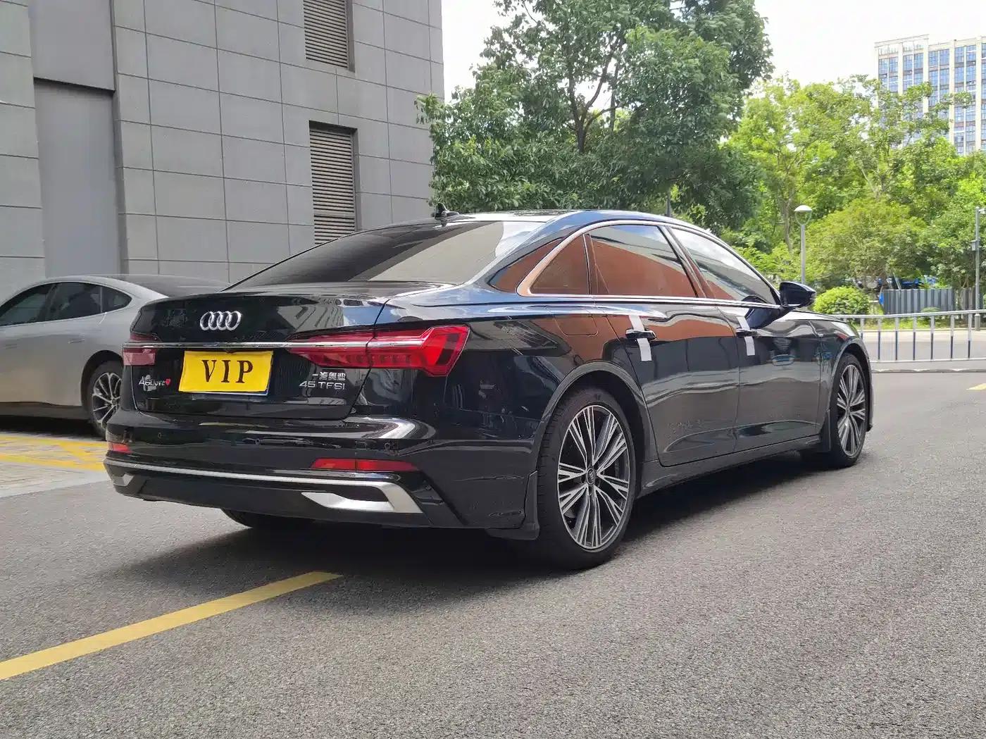Audi A6L 2025 45 TFSI Premium Dynamic Edition — миниатюра 14