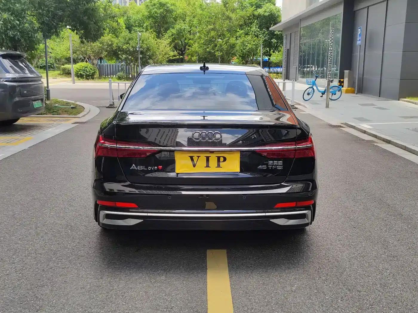 Audi A6L 2025 45 TFSI Premium Dynamic Edition — миниатюра 15