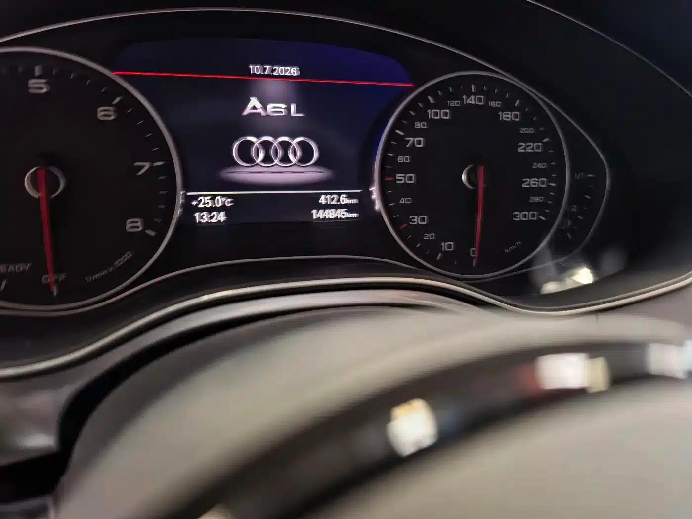 Audi A6L 2018 30th Anniversary Edition 45 TFSI quattro Sport — миниатюра 12