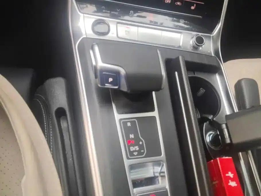 Audi A6L 2026 45 TFSI quattro Premium Dynamic Edition — миниатюра 16