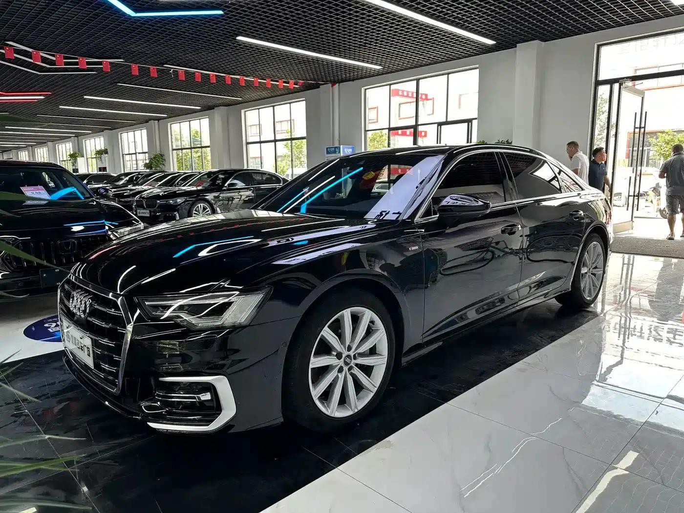 Audi A6L 2024 45 TFSI Premium Elegance — миниатюра 1