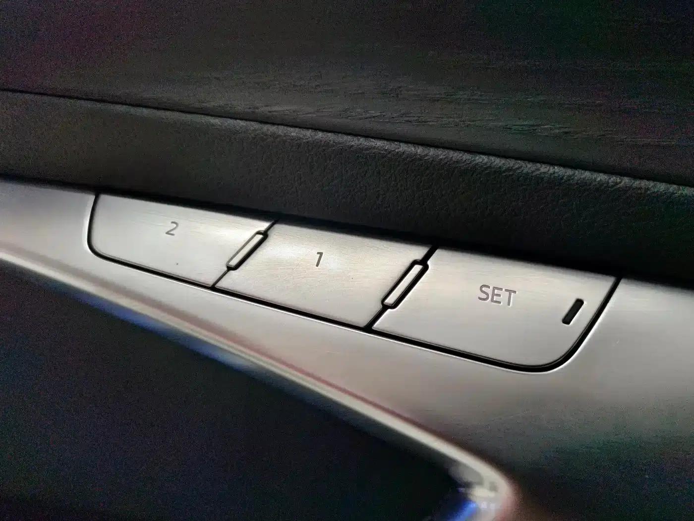 Audi A6L 2024 45 TFSI quattro Premium Dynamic Edition — миниатюра 11