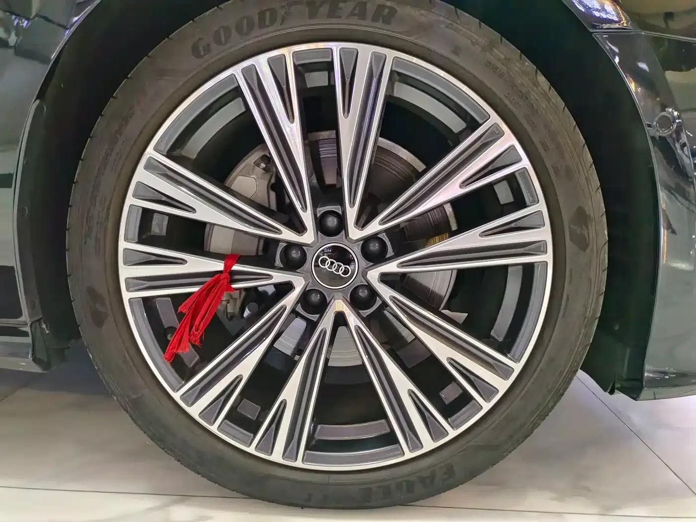 Audi A6L 2024 45 TFSI quattro Premium Dynamic Edition — миниатюра 21