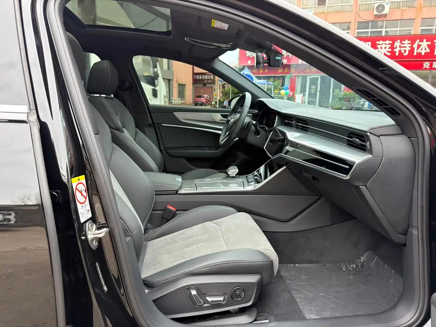 Audi A6L 2024 45 TFSI Premium Dynamic Edition — миниатюра 13