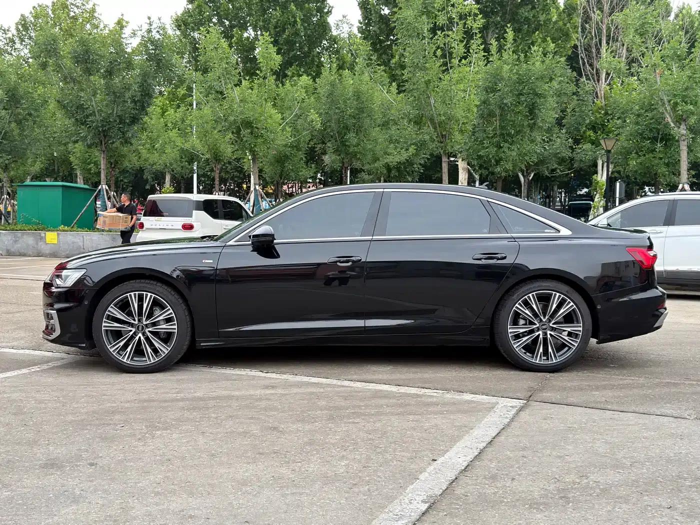 Audi A6L 2024 45 TFSI Premium Dynamic Edition — миниатюра 3