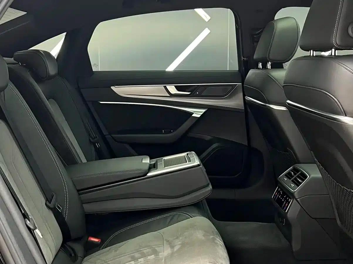 Audi A6L 2019 45 TFSI quattro Premium Dynamic Edition — миниатюра 13
