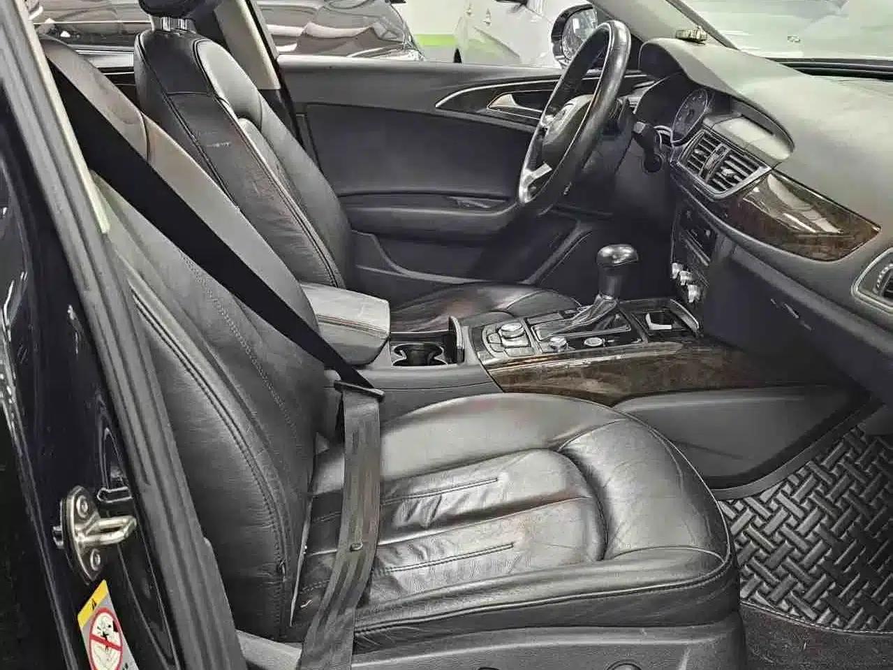 Audi A6L 2014 TFSI Standard Edition — миниатюра 10