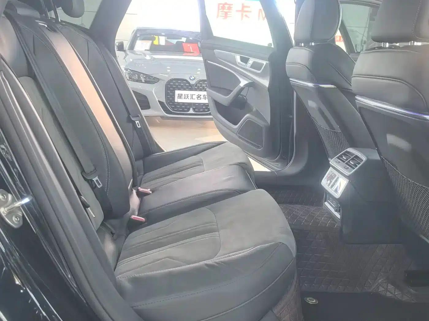 Audi A6L 2024 45 TFSI Premium Dynamic Edition — миниатюра 14