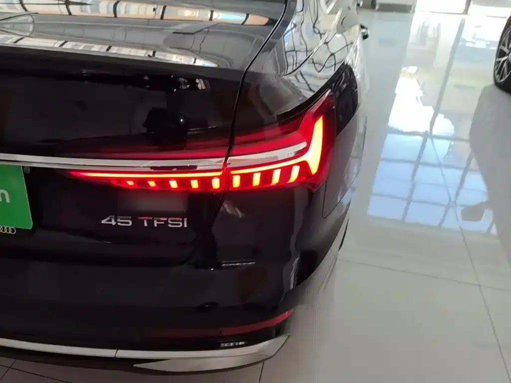 Audi A6L 2024 45 TFSI Premium Dynamic Edition — миниатюра 8