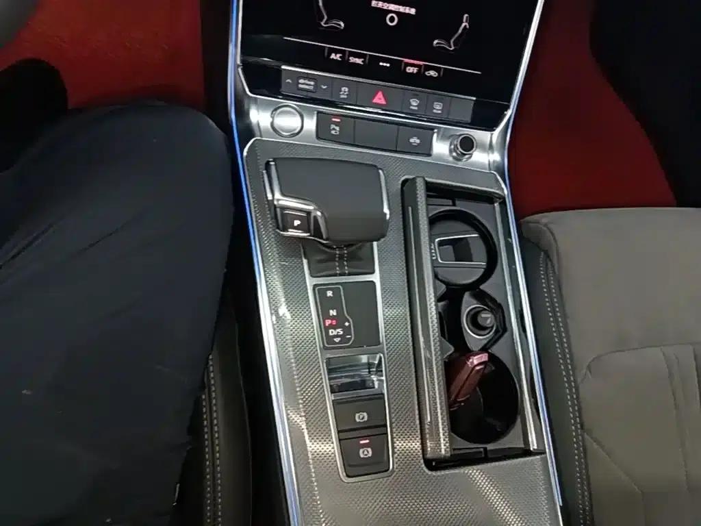 Audi A6L 2020 45 TFSI quattro Premium Dynamic Edition — миниатюра 14