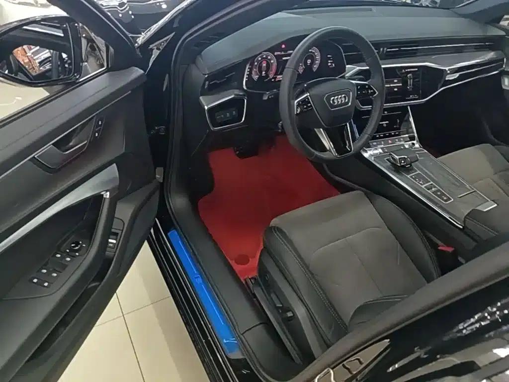 Audi A6L 2020 45 TFSI quattro Premium Dynamic Edition — миниатюра 16