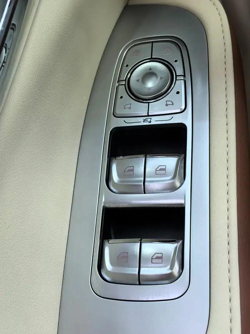 Euler Ballet Cat 2023 Model 401km Premium Edition — миниатюра 12