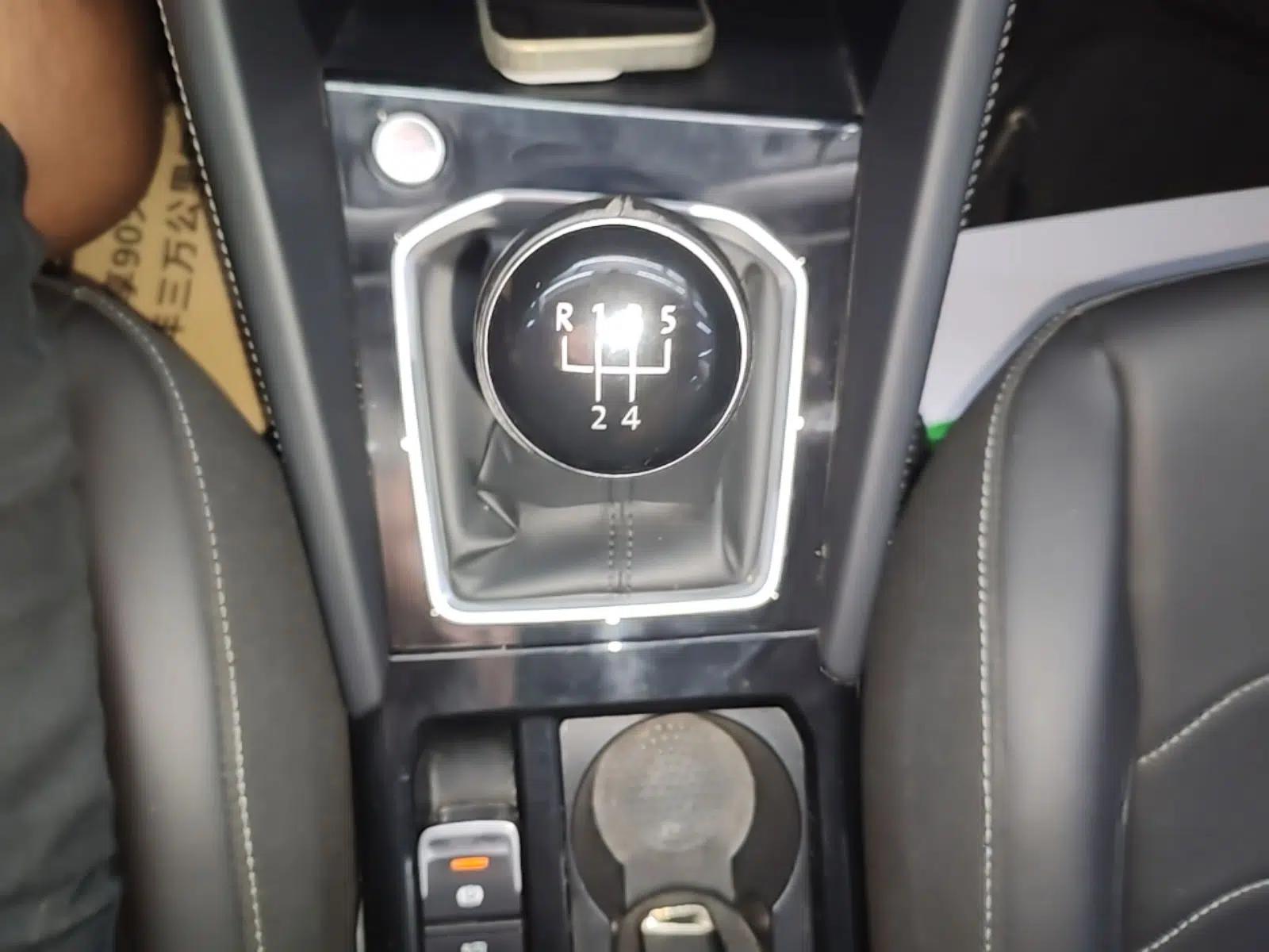 Jetta VS5 2023 280TSI Manual Enjoyment Version — миниатюра 16