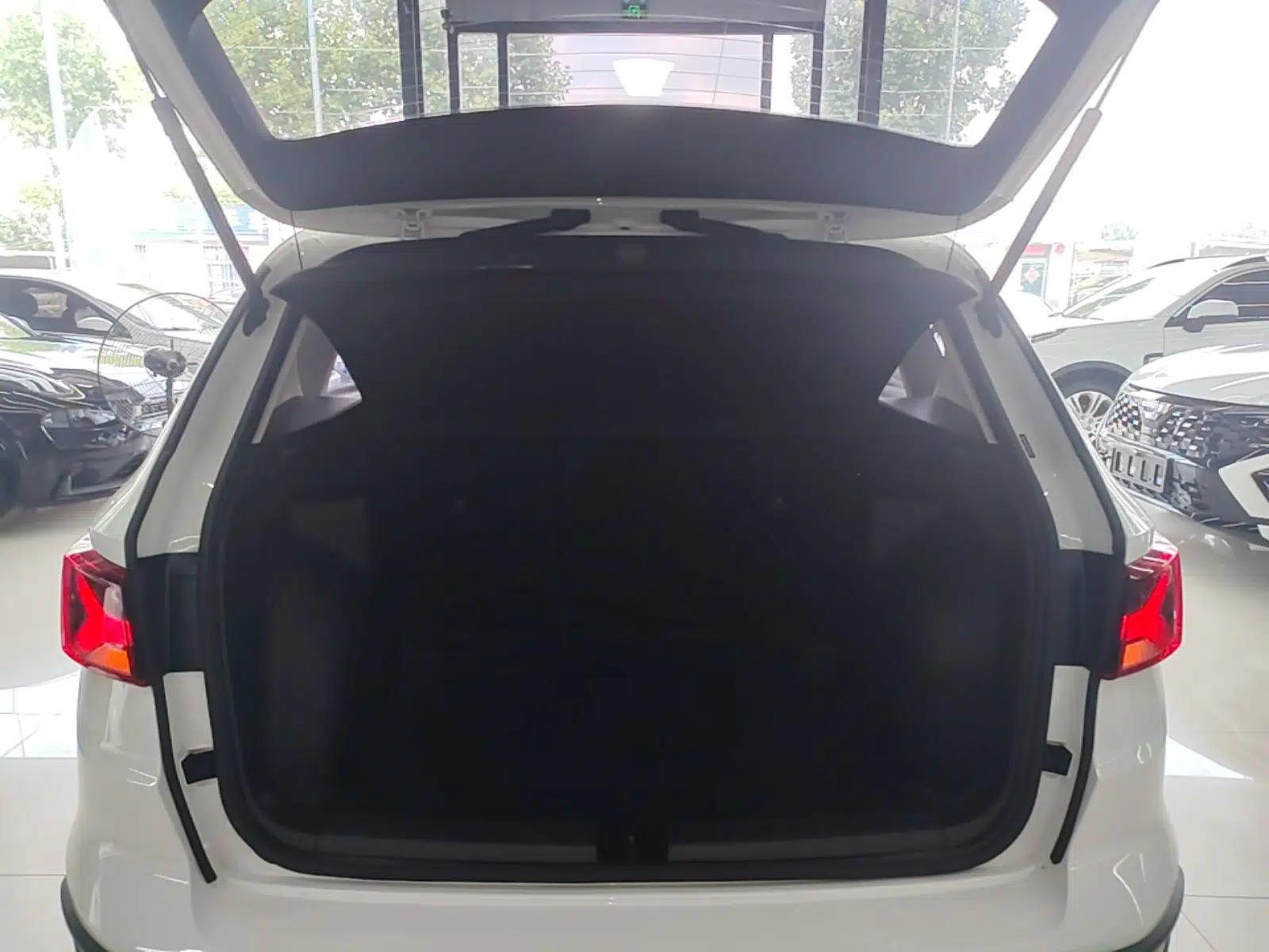 Jetta VS5 2023 280TSI Manual Enjoyment Version — миниатюра 22