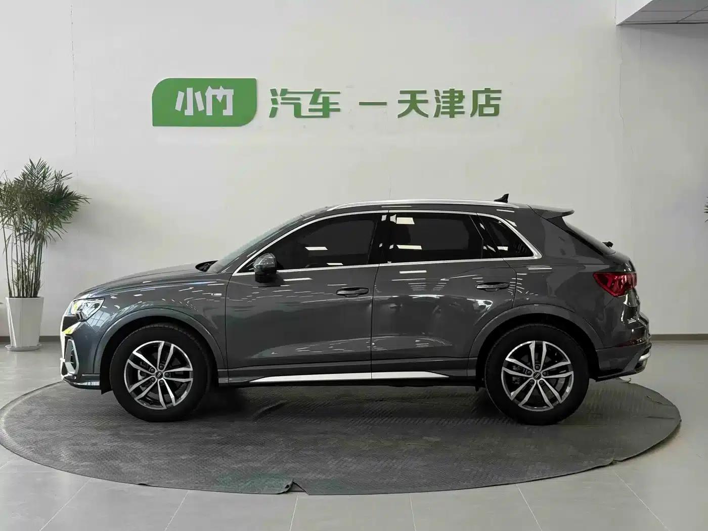 Audi Q3 2022 35 TFSI Progressive Dynamic — миниатюра 2