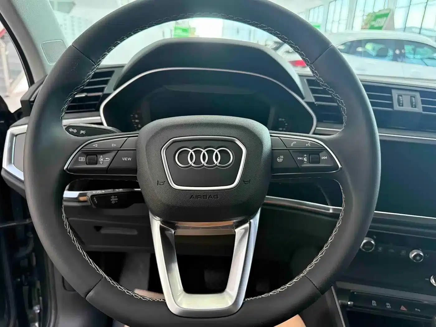 Audi Q3 2022 35 TFSI Progressive Dynamic — миниатюра 11