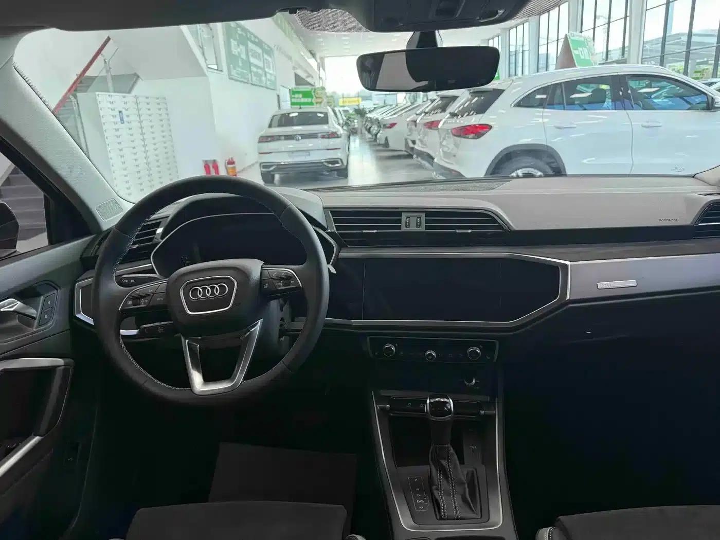 Audi Q3 2022 35 TFSI Progressive Dynamic — миниатюра 21