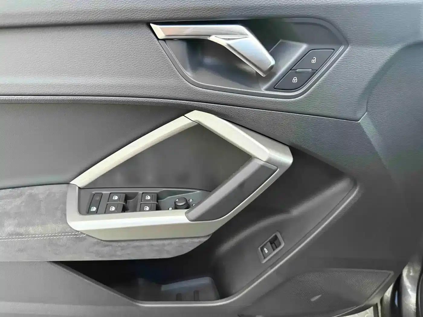 Audi Q3 2022 35 TFSI Progressive Dynamic — миниатюра 9