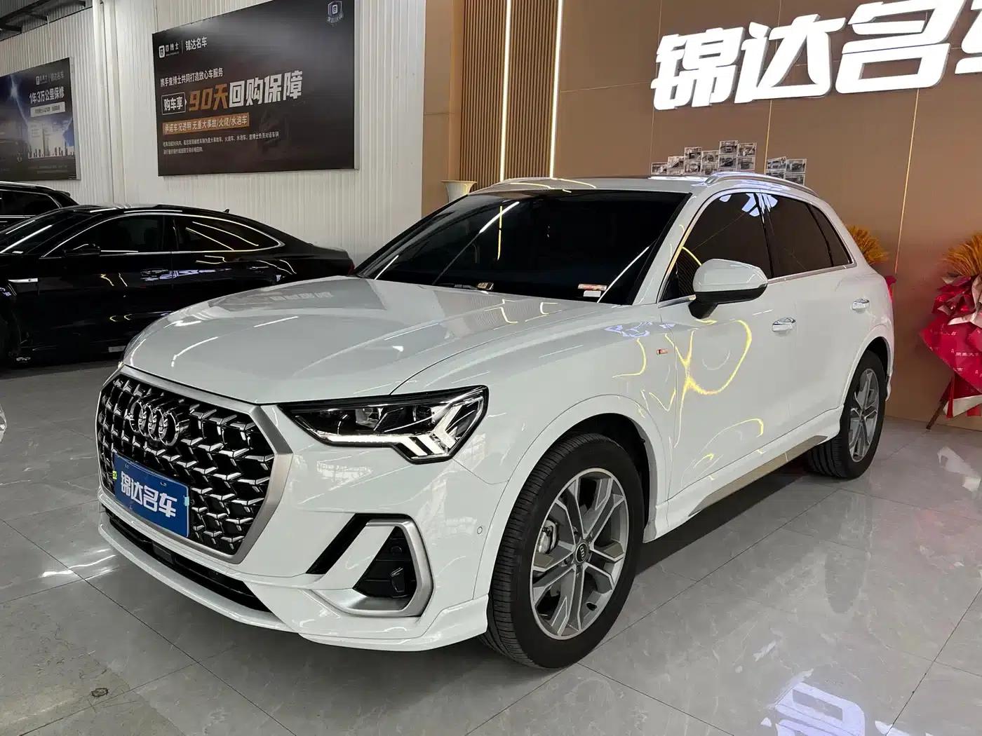 Audi Q3 2024 40 TFSI Fashion Dynamic — миниатюра 1