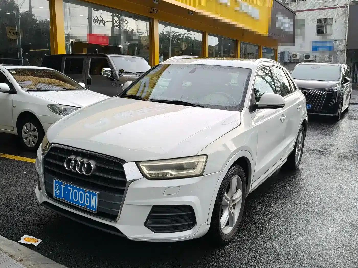 Audi Q3 2018 30th Anniversary Edition 30 TFSI Fashion Model — миниатюра 1