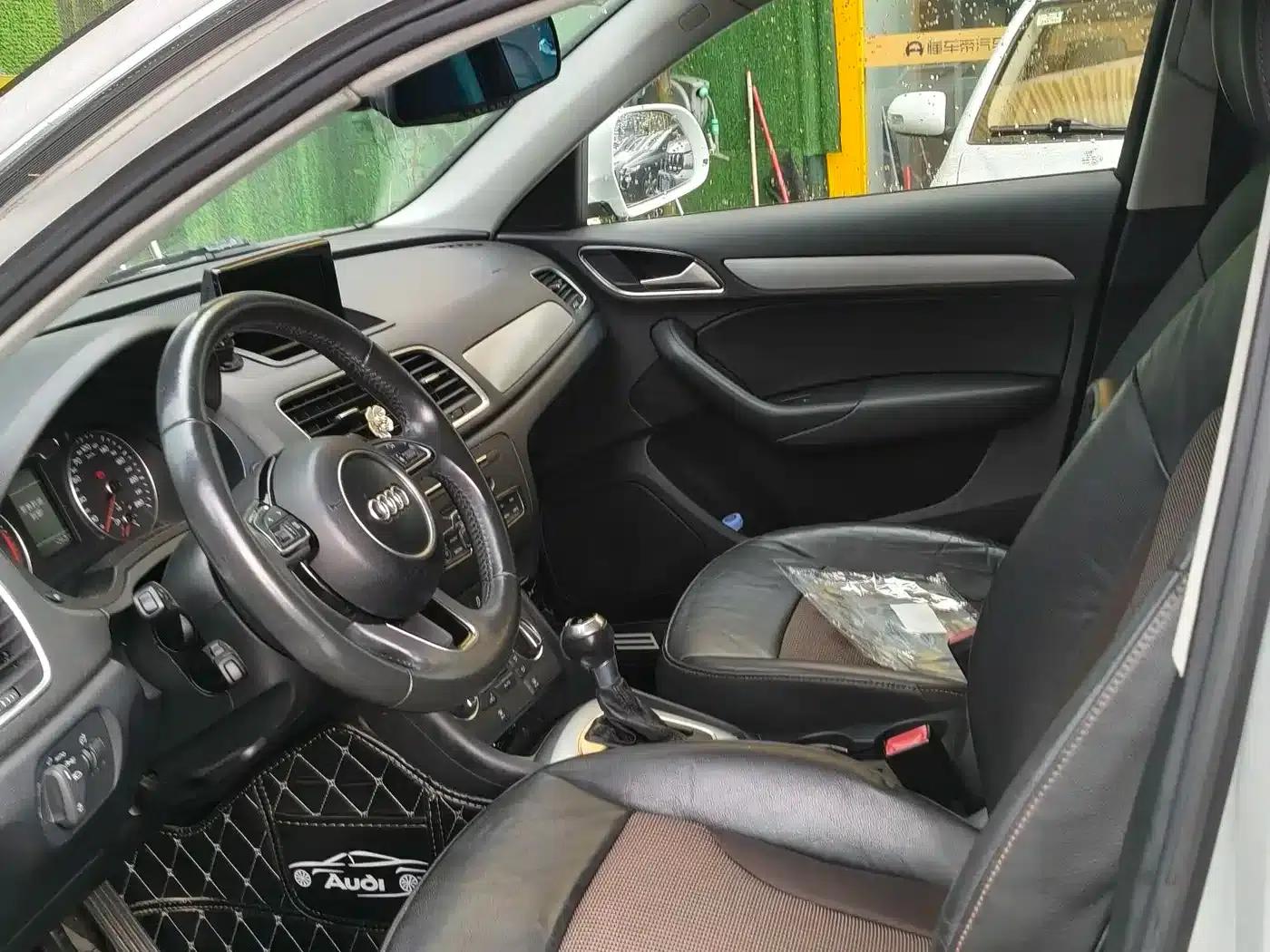 Audi Q3 2018 30th Anniversary Edition 30 TFSI Fashion Model — миниатюра 5