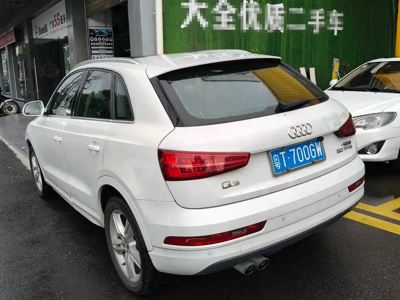Audi Q3 2018 30th Anniversary Edition 30 TFSI Fashion Model — миниатюра 9