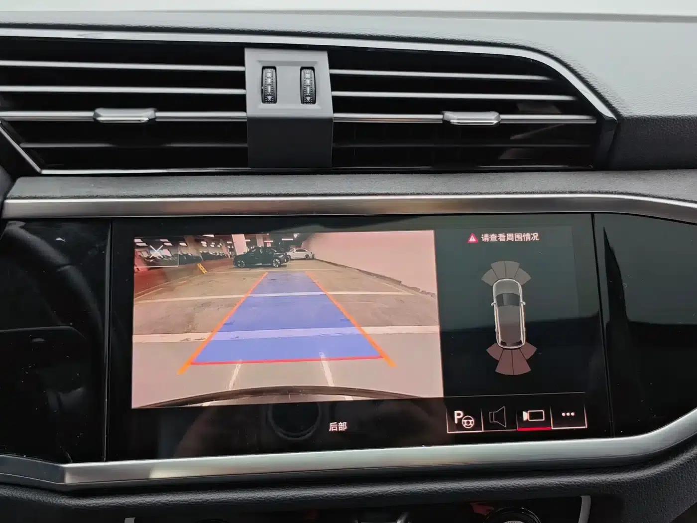 Audi Q3 2023 35 TFSI Fashion Dynamic (1.4T) — миниатюра 17