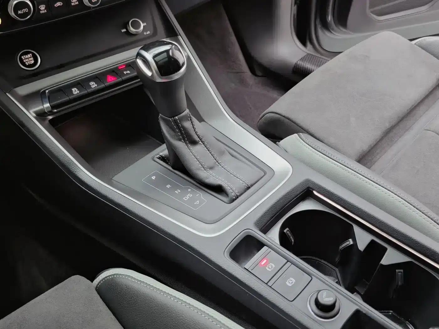 Audi Q3 2023 35 TFSI Fashion Dynamic (1.4T) — миниатюра 18