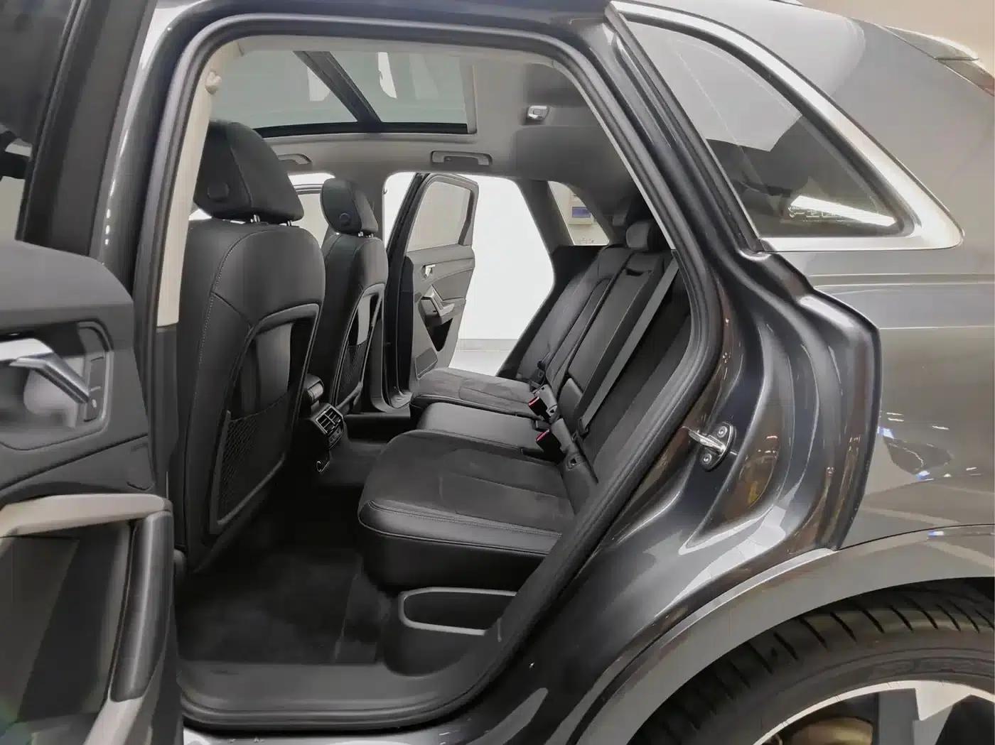 Audi Q3 2023 35 TFSI Fashion Dynamic (1.4T) — миниатюра 10