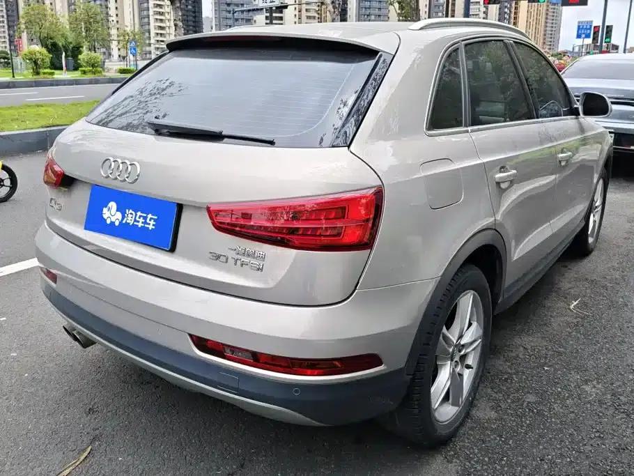 Audi Q3 2018 30th Anniversary Edition 30 TFSI Fashion Model — миниатюра 3