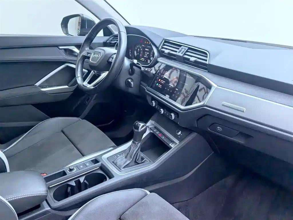 Audi Q3 2022 35 TFSI Progressive Dynamic — миниатюра 18