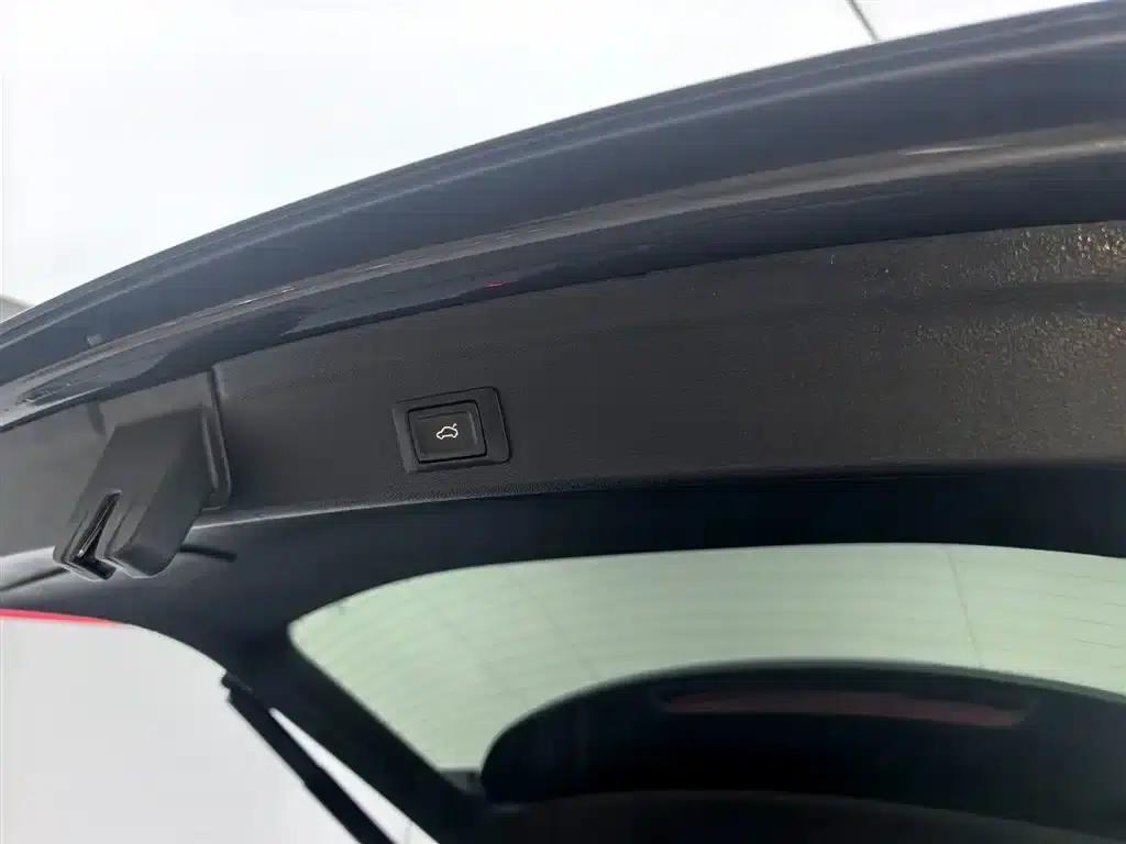 Audi Q3 2022 35 TFSI Progressive Dynamic — миниатюра 6
