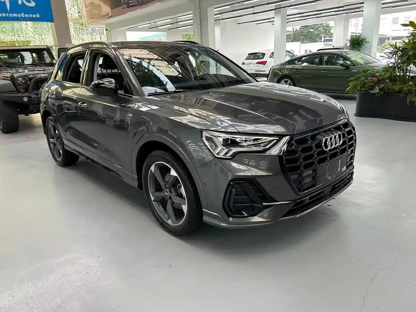 Audi Q3 2023 35 TFSI Fashion Dynamic (1.4T) — миниатюра 2